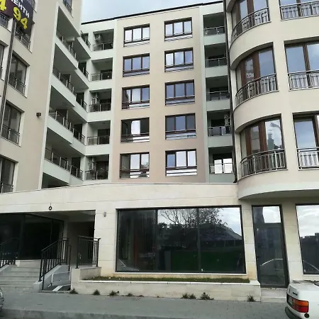 Angelov Apartman *